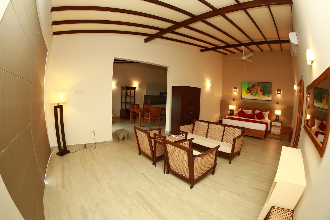 Twenty-Two Weligambay Hotel Weligama Luaran gambar