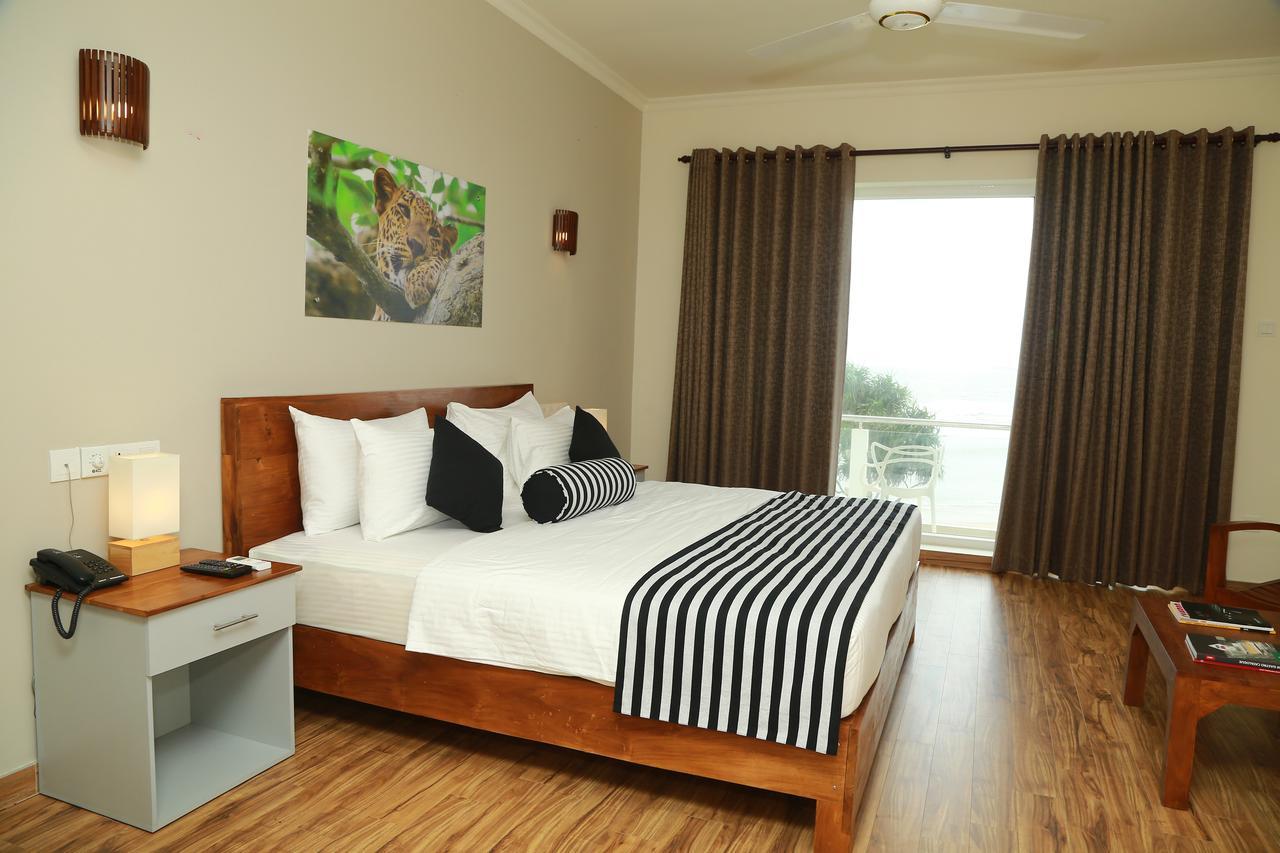 Twenty-Two Weligambay Hotel Weligama Luaran gambar