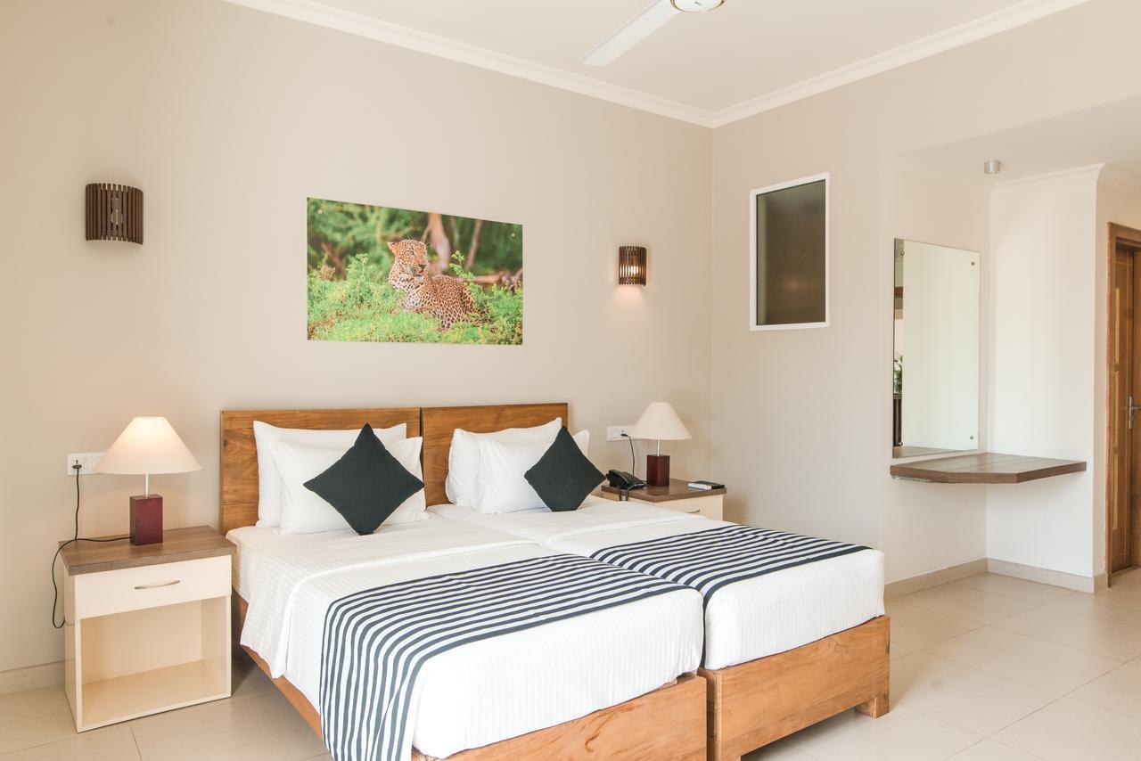 Twenty-Two Weligambay Hotel Weligama Luaran gambar