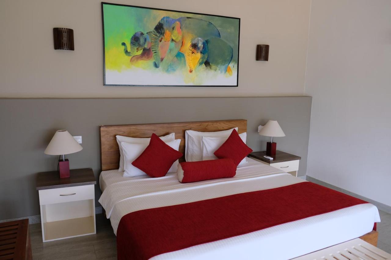 Twenty-Two Weligambay Hotel Weligama Luaran gambar